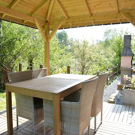 Chalé In With Roof Terrace, Garden, Bbq *